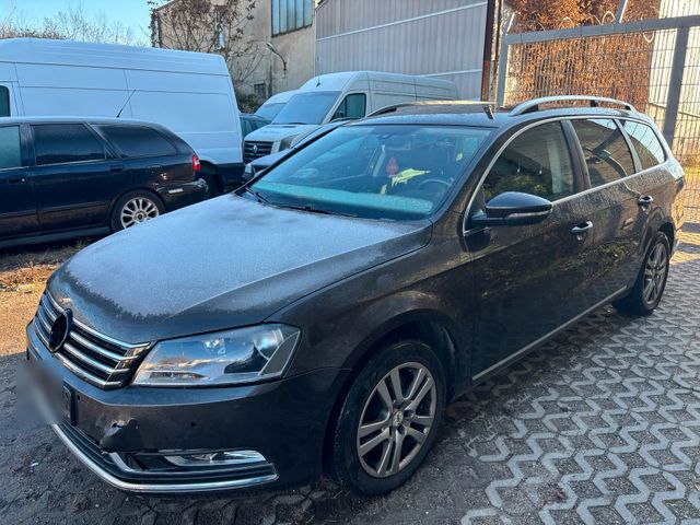 Volkswagen Passat 1.4 Benzin Blue Motion L...