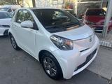 Toyota iQ Automatik*1.Hand*Klima*Keyless Entry & Go* - Toyota IQ: Automatik