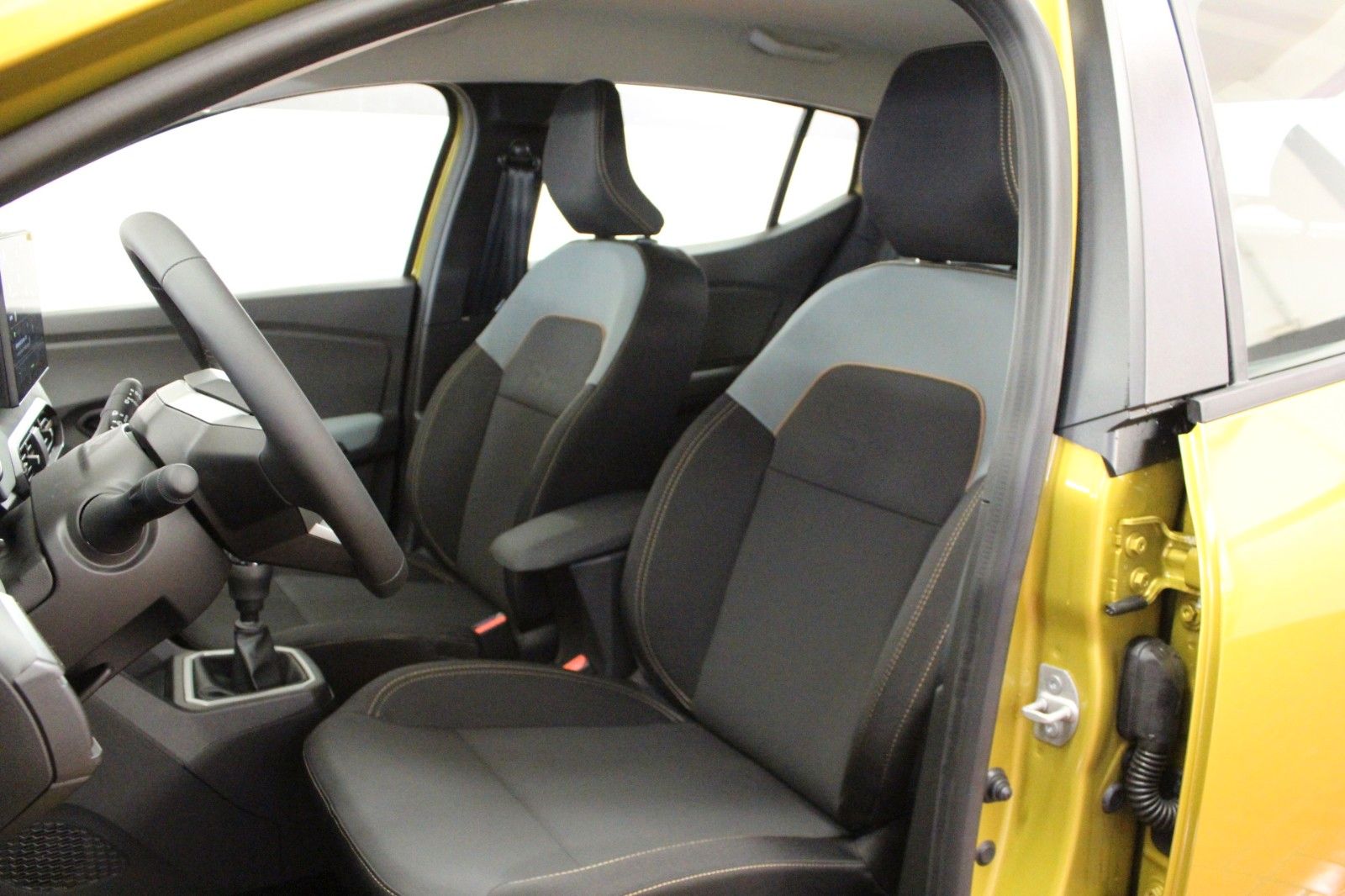 Fahrzeugabbildung Dacia Sandero Stepway TCe 110 Extreme MY 26*Vollausst*