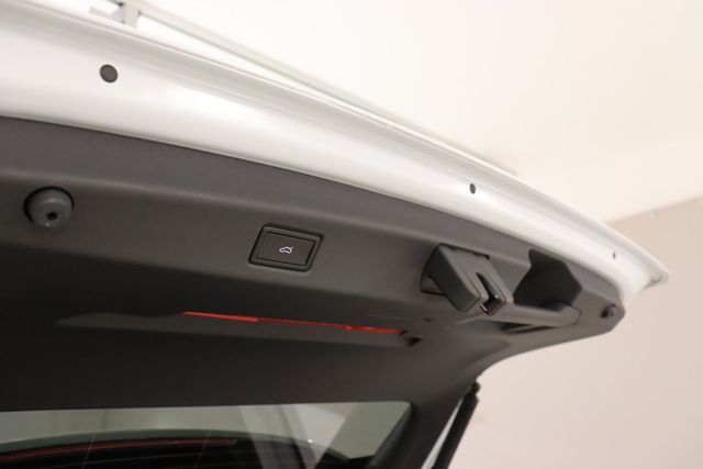 ID.7 Tourer Pro AHK TravelAssist Wärmepumpe Easy