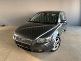 Volvo V50 Kombi Momentum/Klima/Tempomat/MFL/PDC/125PS - Volvo V50: Momentum