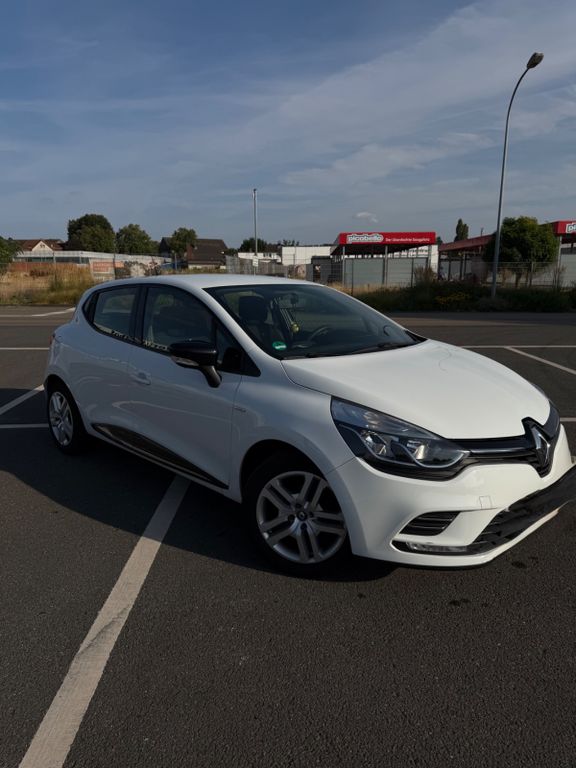 Image of Renault Clio