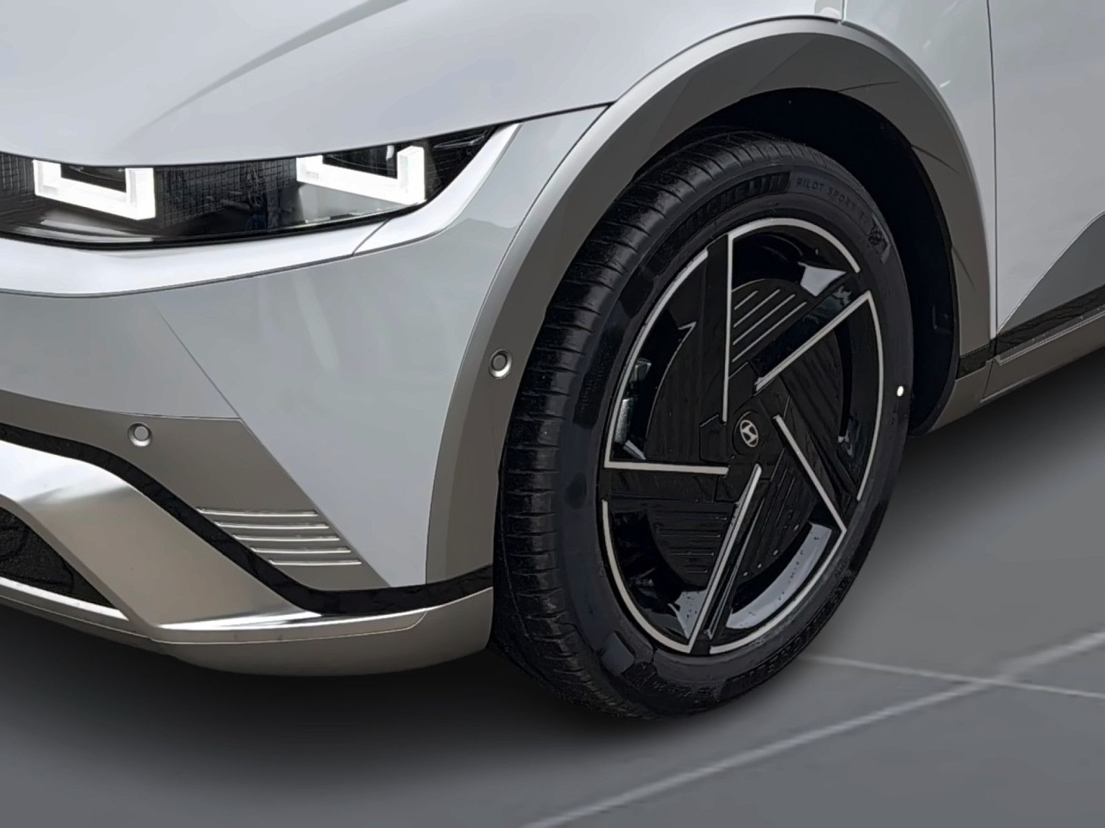 Hyundai IONIQ - Bild 6