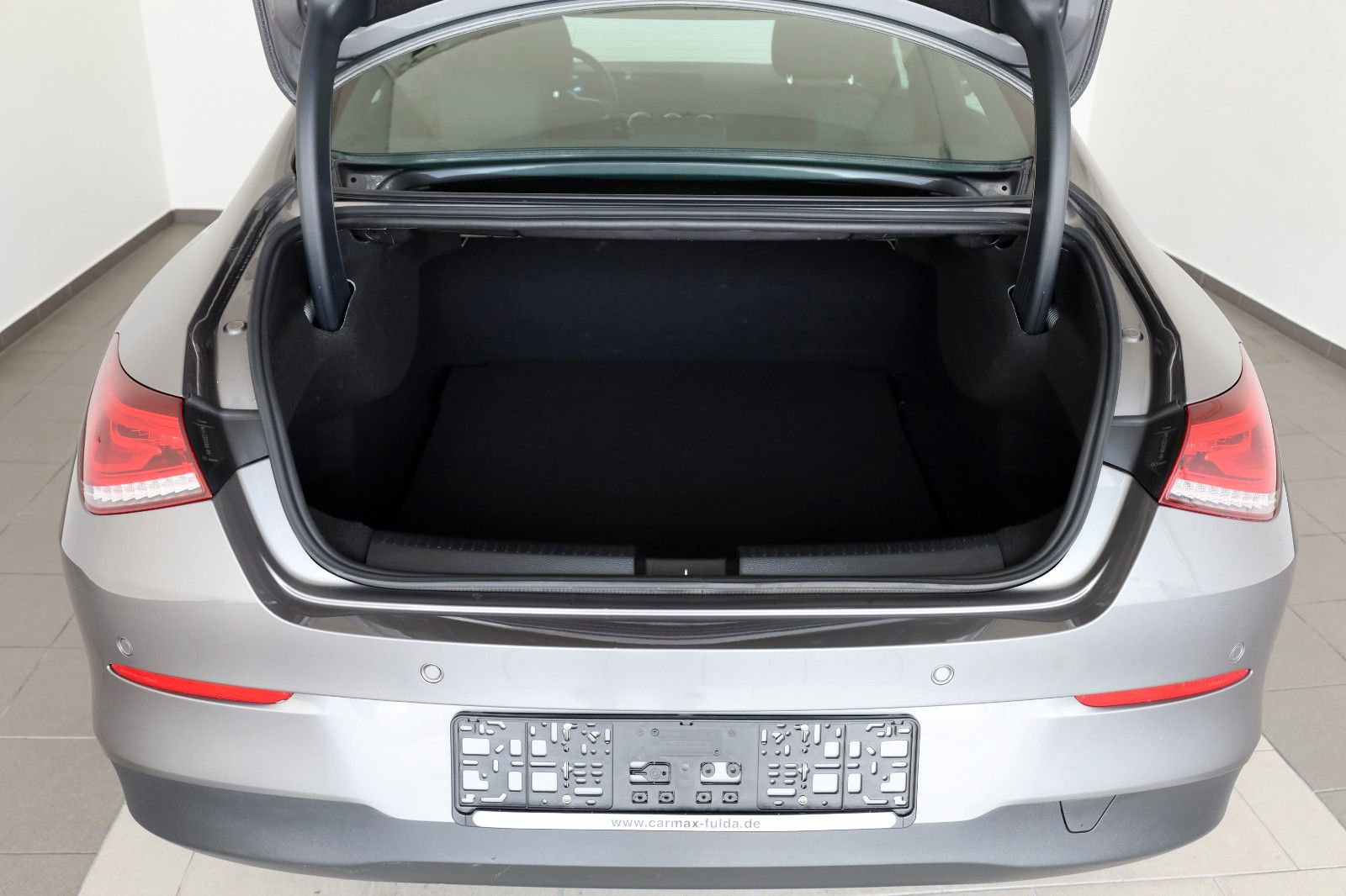 Fahrzeugabbildung Mercedes-Benz CLA 200d Coupé Navi,LED,Kamera,Park-Paket,Apple