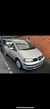 Seat Alhambra 2.0 (Allwetterreifen) TÜV bi... - gebrauchte Seat Alhambra aus dem Jahr 2003