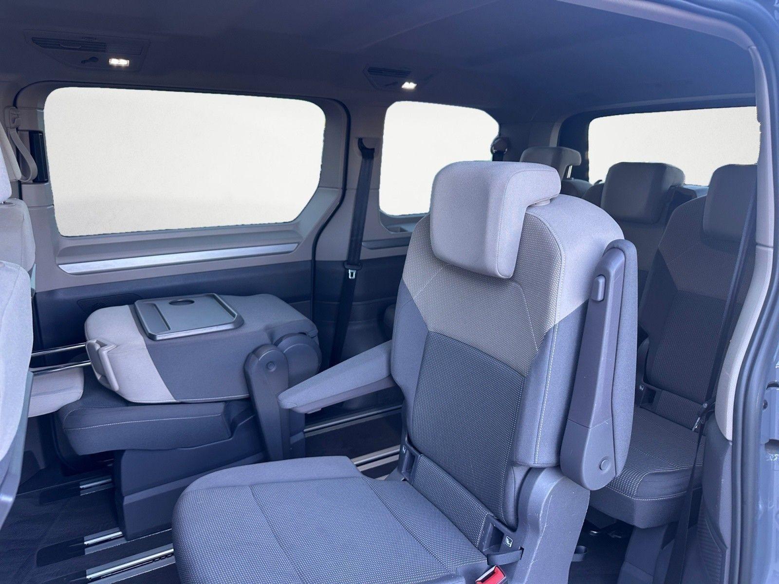 Volkswagen T7 Multivan 2.0 TSI DSG 7-Sitzer GRA Navi Kamera