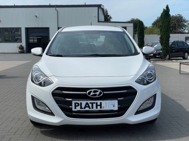 Hyundai i30  cw blue Trend