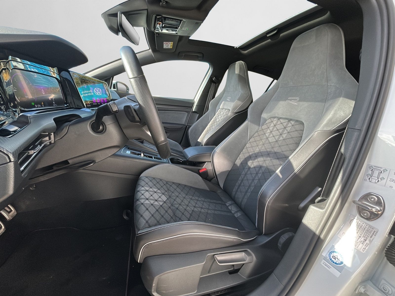 Volkswagen Golf - Bild 13