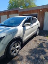 Nissan Qashqai 1.3 DIG-T DCT 158PS Akari Akari - Nissan Qashqai: Privatanbieter