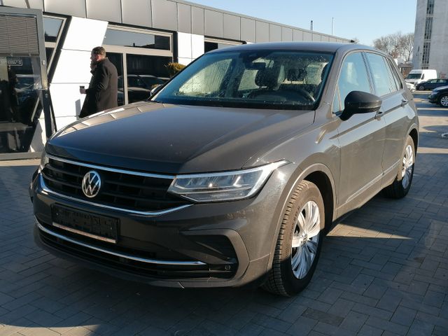 Volkswagen Tiguan  2.0 TDI /ACC/PDC/LANE/SHZ/AHK