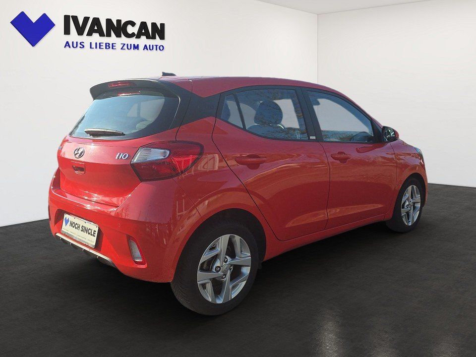 Fahrzeugabbildung Hyundai i10 1.0i Trend Komfortpaket Navi