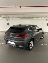BMW X2 xDrive20d M Sport X PANO - HEADUP - NAVI - BMW X2 von privat