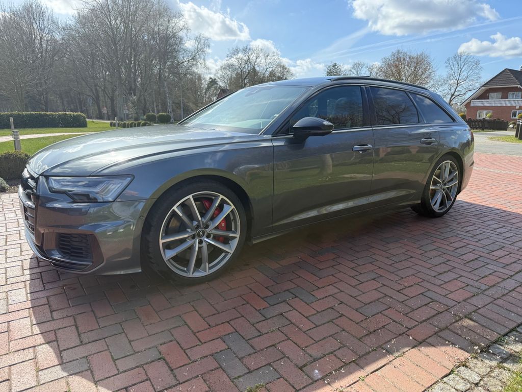 Image of Audi S6