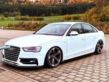 Audi A4 B8.5 2.0 TFSI - Audi A4 mit Benzin-Antrieb: Limousine, 2.8