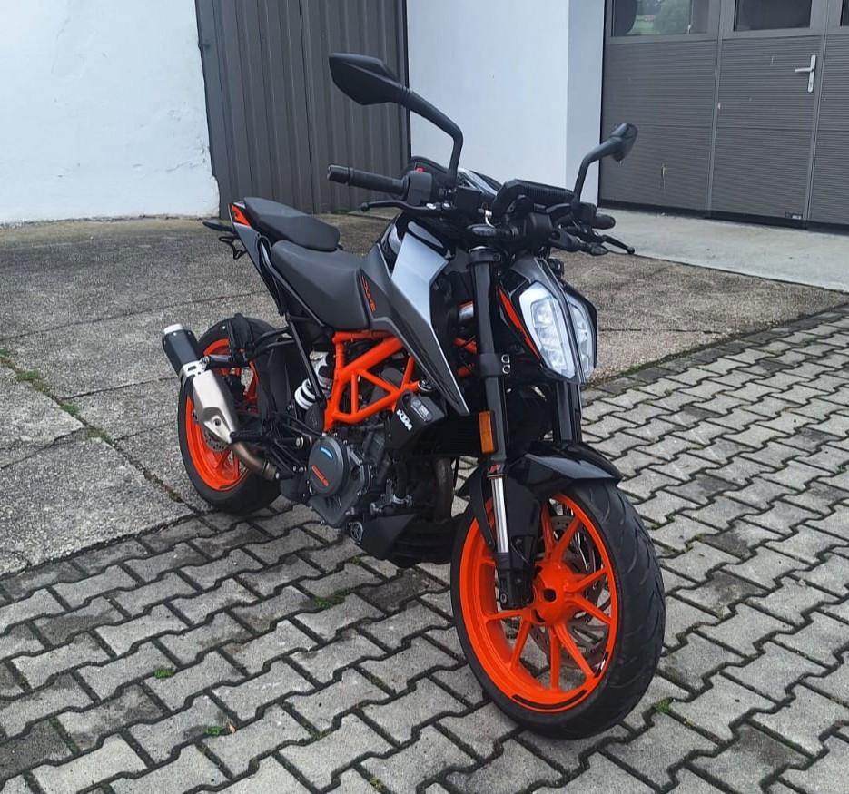 KTM 390 Duke, 1. Hand, QS+, HU+Service neu