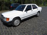 Mercedes-Benz 190 - Mercedes-Benz 190 aus 1986