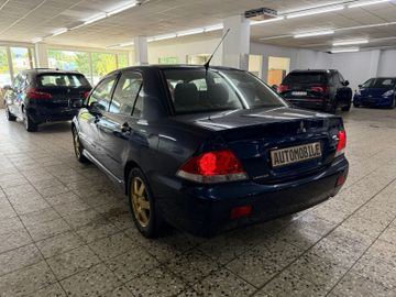 Mitsubishi Lancer - 3