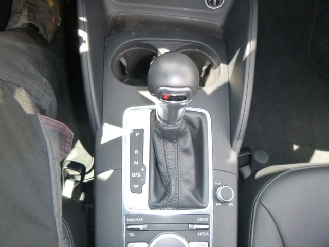 Fahrzeugabbildung Audi A3 Sportb 35 TFSI design >AUT/LEDER/Standheiz<