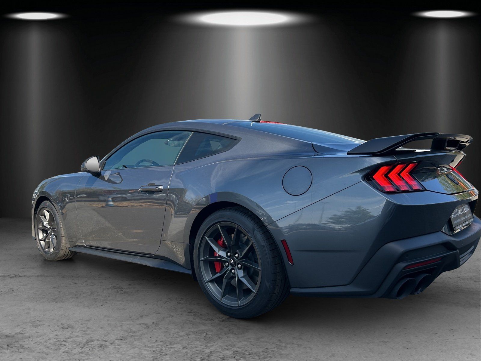 Fahrzeugabbildung Ford Mustang Dark Horse Fastback 453PS 10Gang Autom.