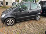 Mercedes-Benz Mercedes A160 reparaturbedürftig - gebrauchte Mercedes-Benz A 160 aus dem Jahr 2000
