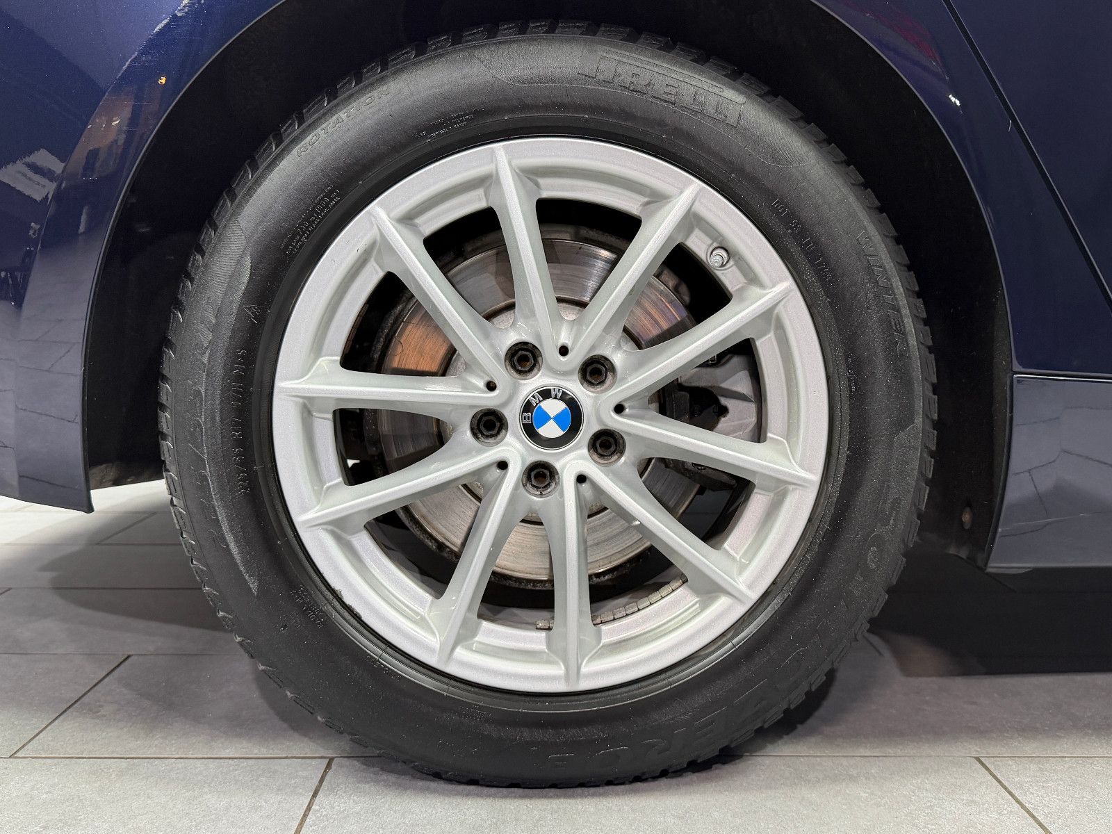 Fahrzeugabbildung BMW 530I Limousine|Driving Assistant|NAVI|PDC
