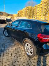 Mercedes-Benz mercedes gla200 top Zustand.erste Hand - Mercedes-Benz GLA 200 in Osnabrück