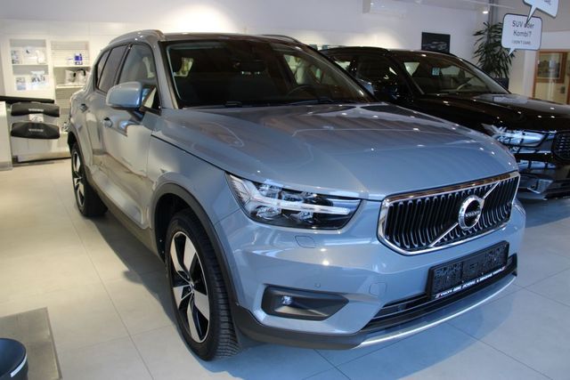 Volvo XC40 T3 Geartronic Momentum Pro