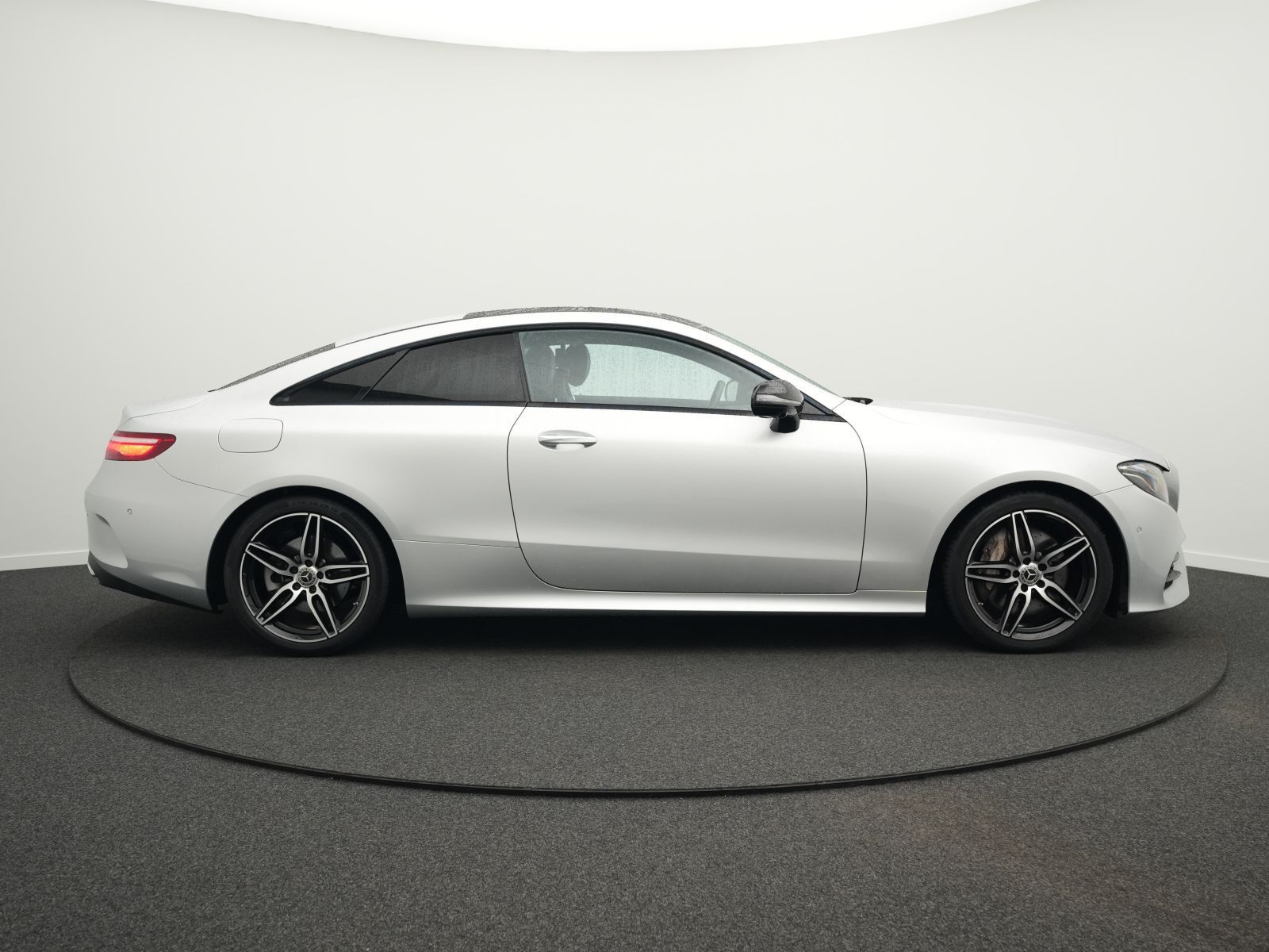 Mercedes-Benz E 350 - Bild 13