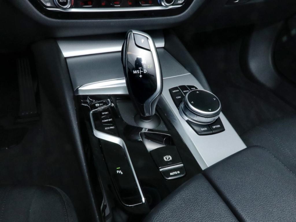 BMW 520 d TG Alarm LiveCockpitProfessional DAB, миниатюра 11