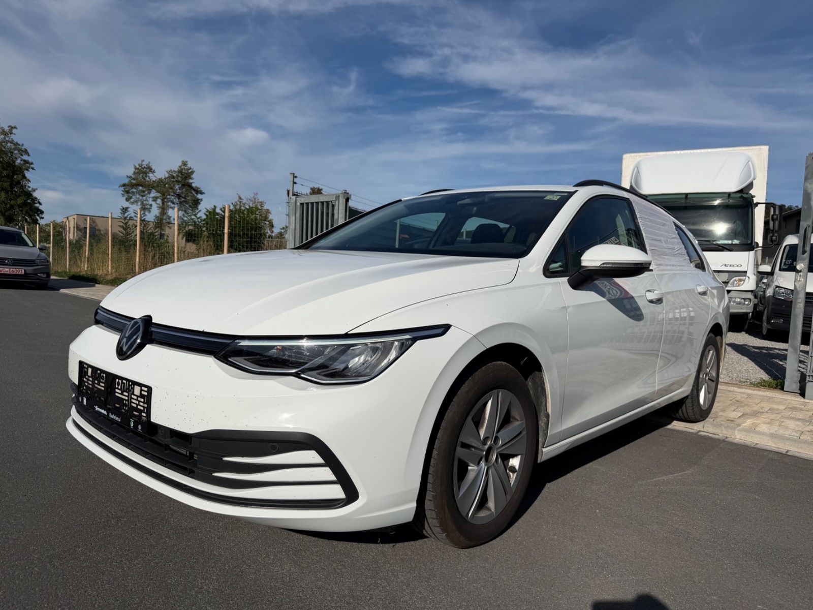 Volkswagen Golf VIII Variant Life