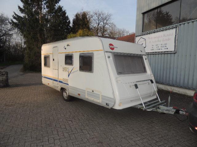 Bürstner Ventana 465-Vorzelt -WC-1300 Kg-100 KM/h