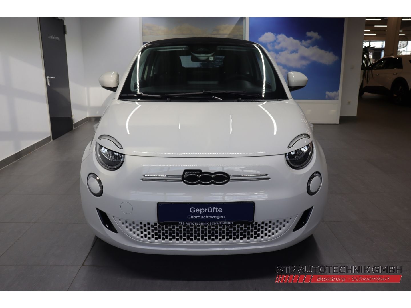 Fahrzeugabbildung Fiat 500e Cabrio 42kWh 95,7% SOH Apple CarPlay Klimaa