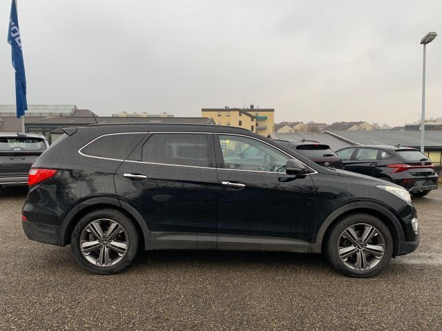 Fahrzeugabbildung Hyundai GRAND SANTA FE 2.2 CRDI Premium 4WD 6 Sitzer