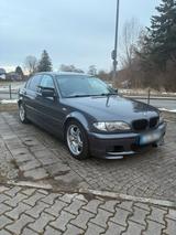 BMW E46 330i - BMW 330: E46 330i