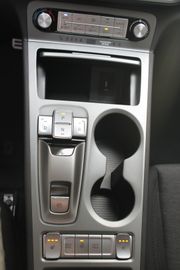 Fahrzeugabbildung Hyundai Kona ELEKTRO 100kW FACELIFT Select-Paket