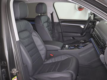 Volkswagen Touareg - 10