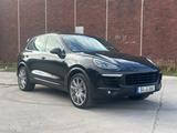 Porsche Cayenne S Diesel Facelift Panno  - Porsche Cayenne in Herne