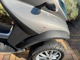 Piaggio MP3 250 LT - ROLLER VON 126 BIS 250 CCM