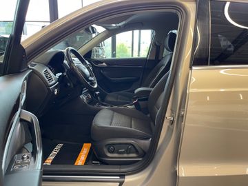 Audi Q3 2.0 TFSI quattro *2. Hand*Navi*Klima*