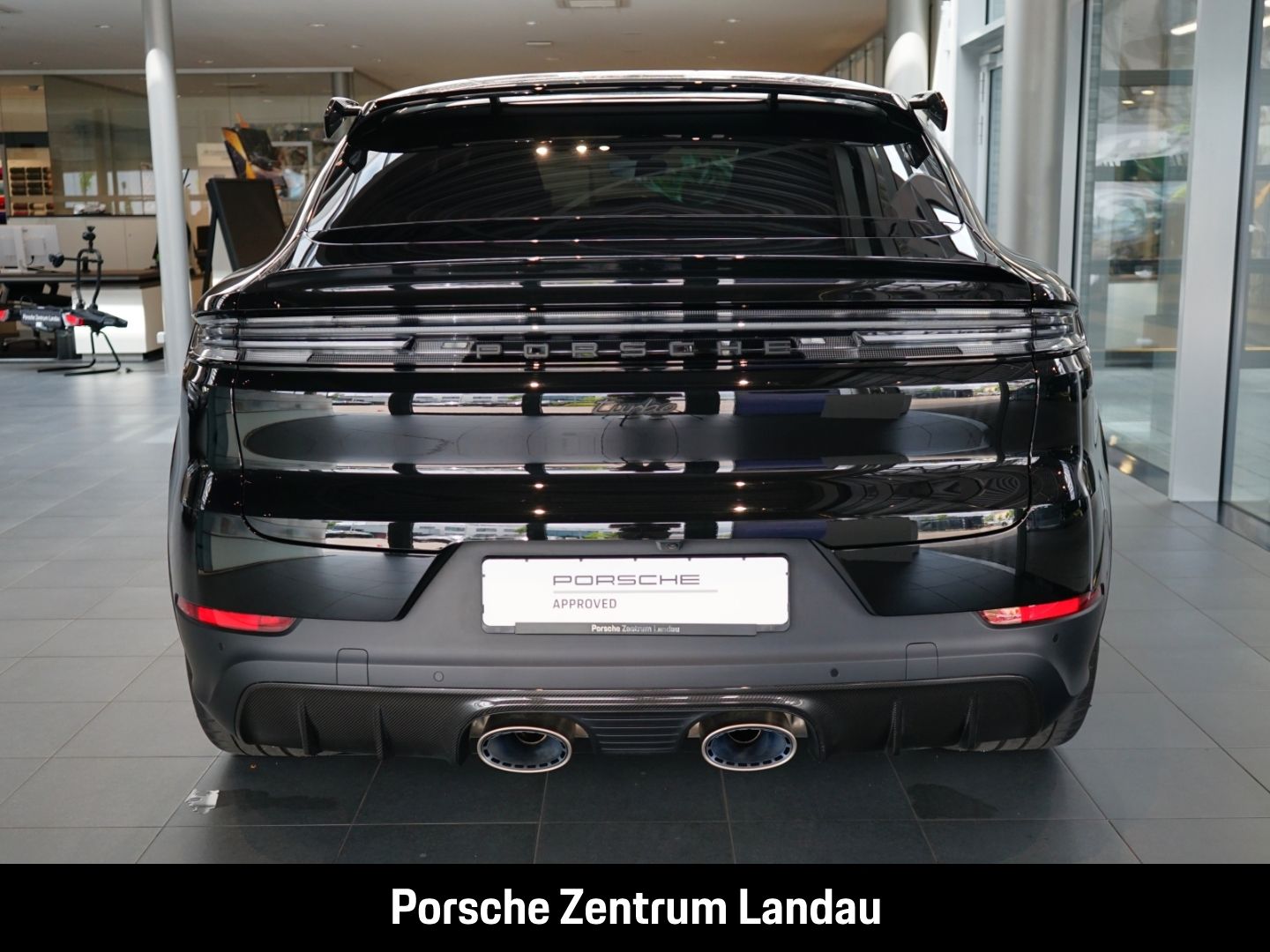 Porsche Cayenne Turbo E-Hybrid Coupe mit GT-Paket PDCC imagem 3