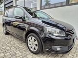 Volkswagen Touran 1.6 TDI DSG Comfortline - Volkswagen Touran: Halbautomatik