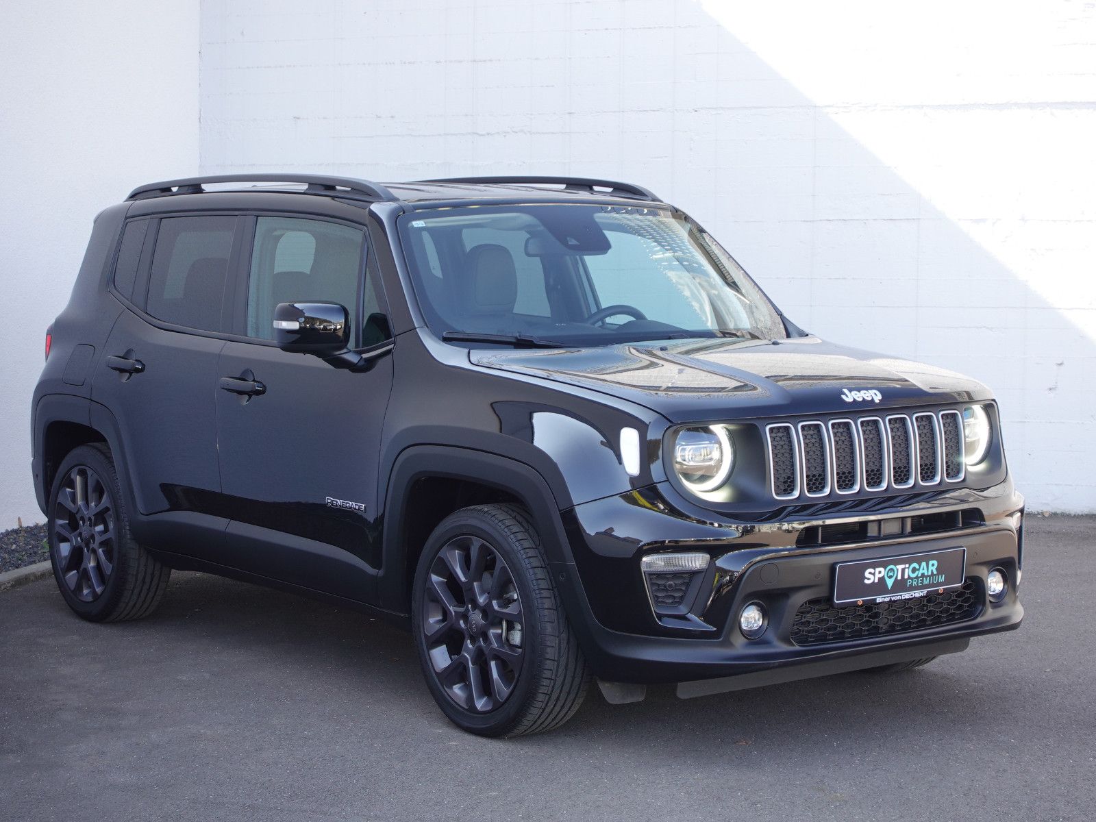 Fahrzeugabbildung Jeep Renegade 1.5 AUTOMATIK E-Hybrid S-Edition SHZ