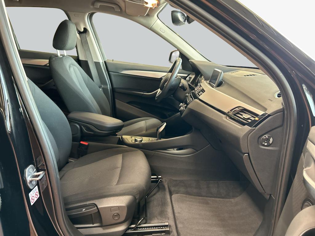 BMW X1 sDrive20i Aut. Advantage *Navi*SHZ*, миниатюра 13