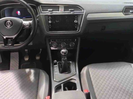 Volkswagen Tiguan 1.5 TSI Comfortline  AHK Navi LED ACC Kam foto 6