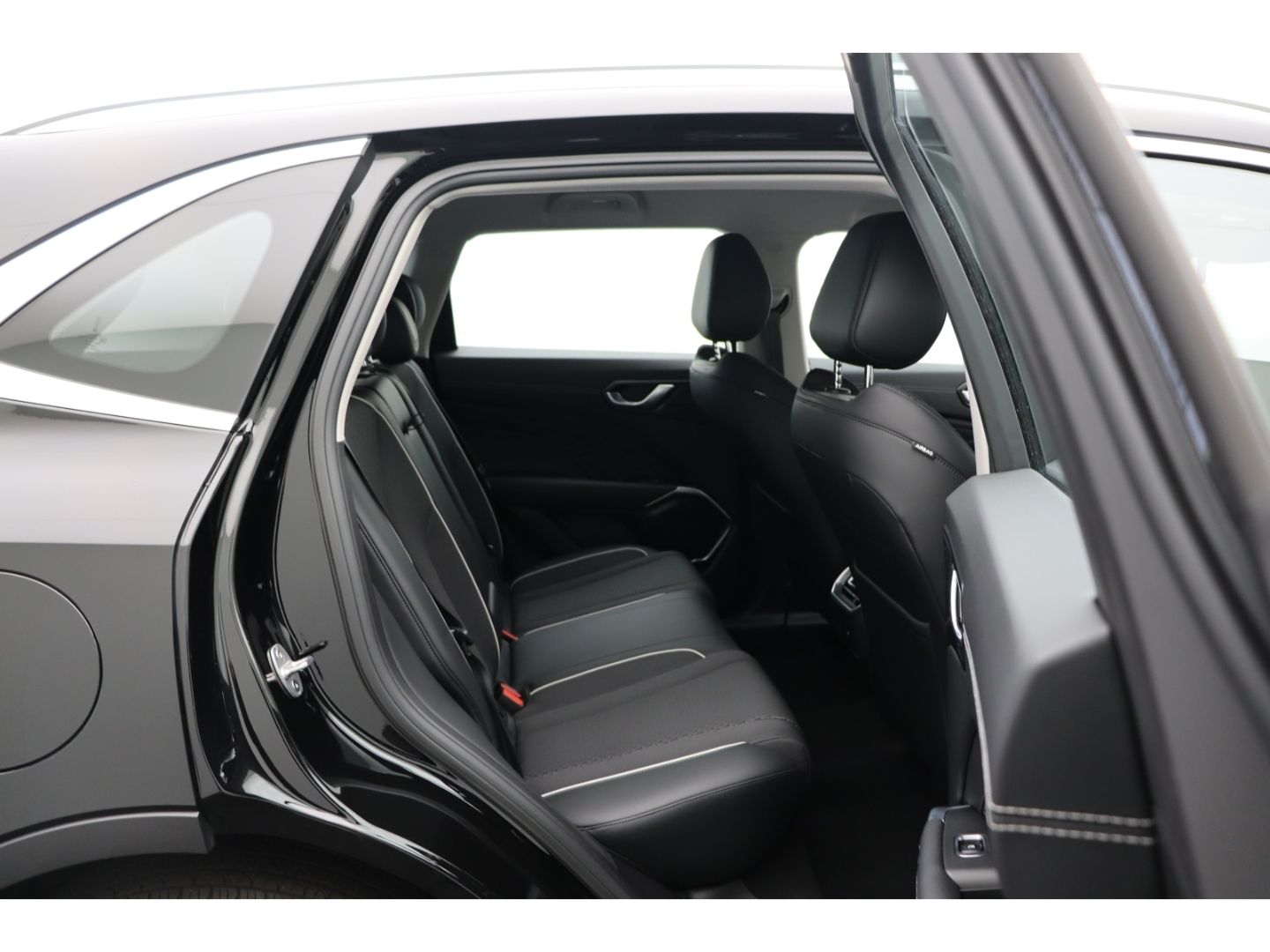 Fahrzeugabbildung GWM Wey 03 2.0 Premium PHEV 360 Kamera Elektr. Heckk