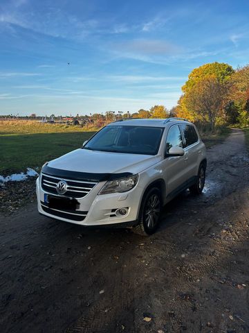 Volkswagen VW Tiguan Sport & Style