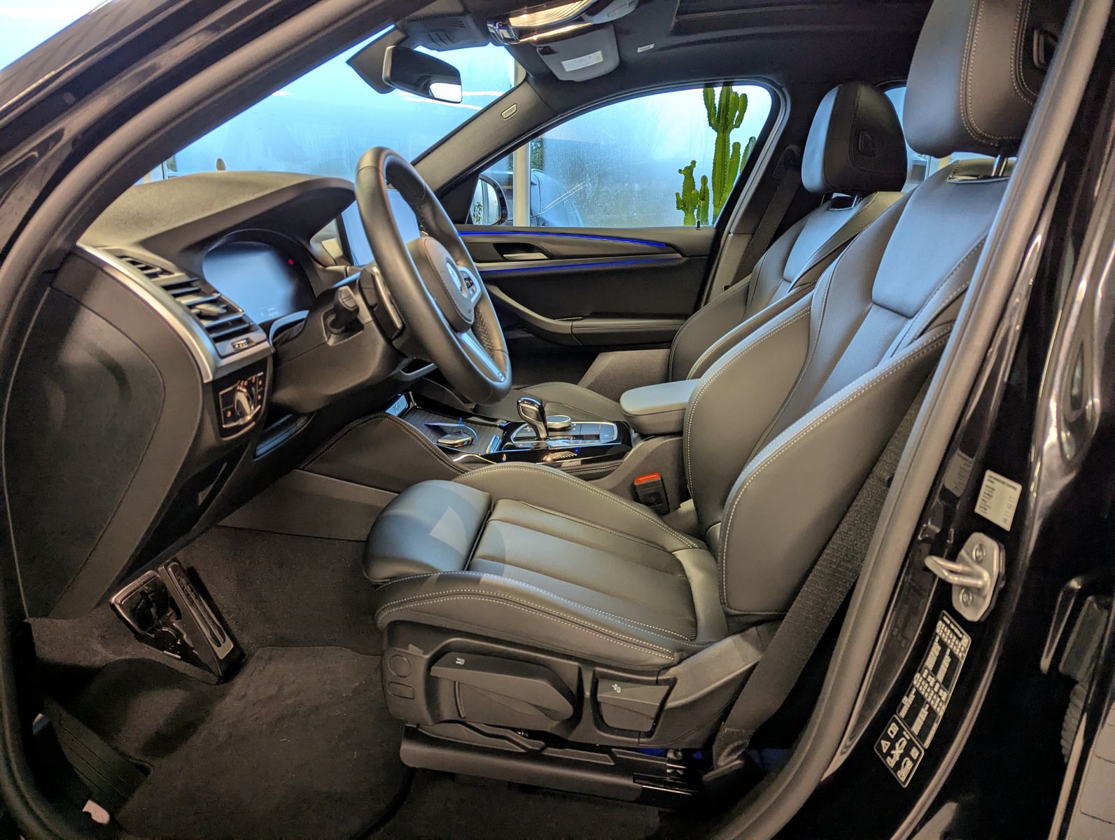 BMW X4 xDrive20i M-Sport Innov. ACC Laser Pano AHK - Image 12