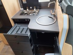 Sunlight T 67 Adventure Edition, Einzelbetten und Hubbett