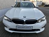 BMW 318d G20 Lim LED Kamera Leder Live Cockpit Navi - BMW 3er Reihe Gebrauchtwagen in Köln