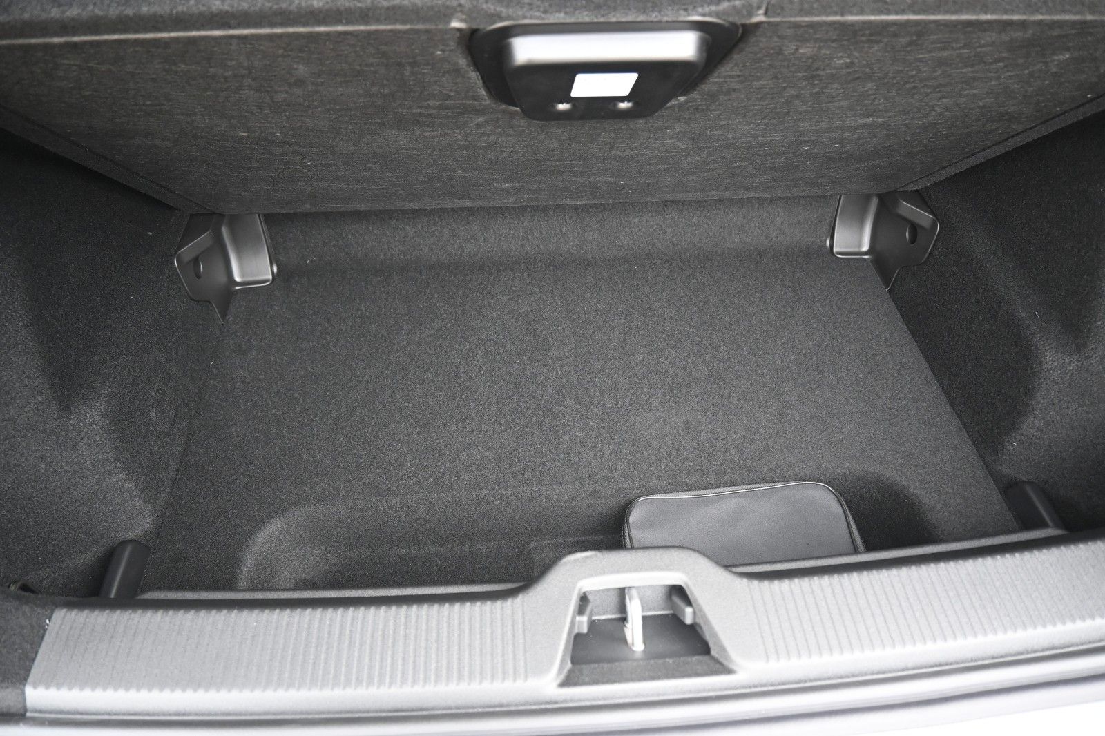 Fahrzeugabbildung Volvo EX30 Cross Country Ultra Twin Motor Performance